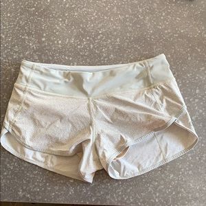 Lululemon Speed Shorts size 6